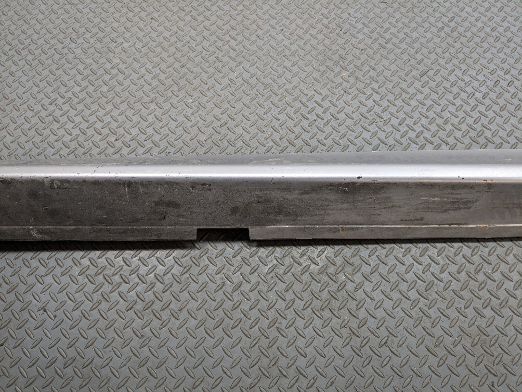 04 - 08 ACURA TSX OEM ROCKER MOLDING SKIRT TRIM PANEL METALLIC SILVER LEFT SIDE
