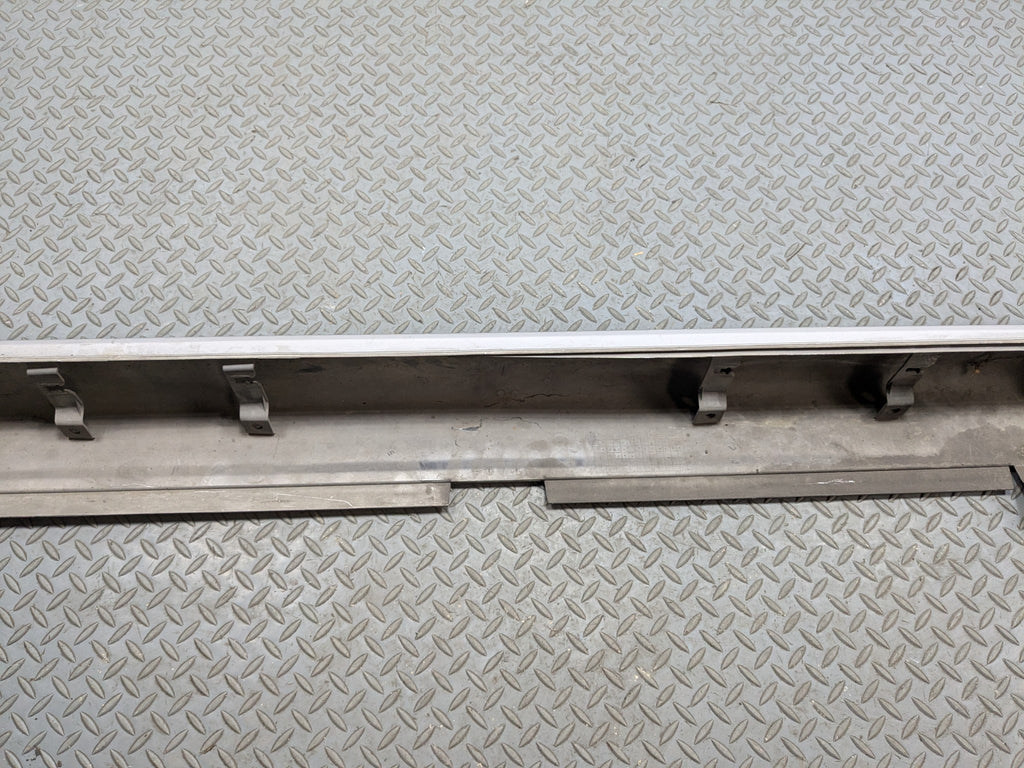 04 - 08 ACURA TSX OEM ROCKER MOLDING SKIRT TRIM PANEL METALLIC SILVER LEFT SIDE