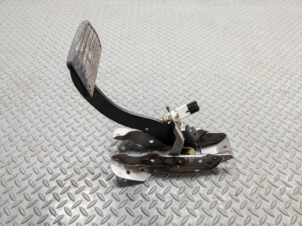 2004 - 2008 ACURA TSX OEM FRONT FLOOR FOOT BRAKE PEDAL WITH BRACKET