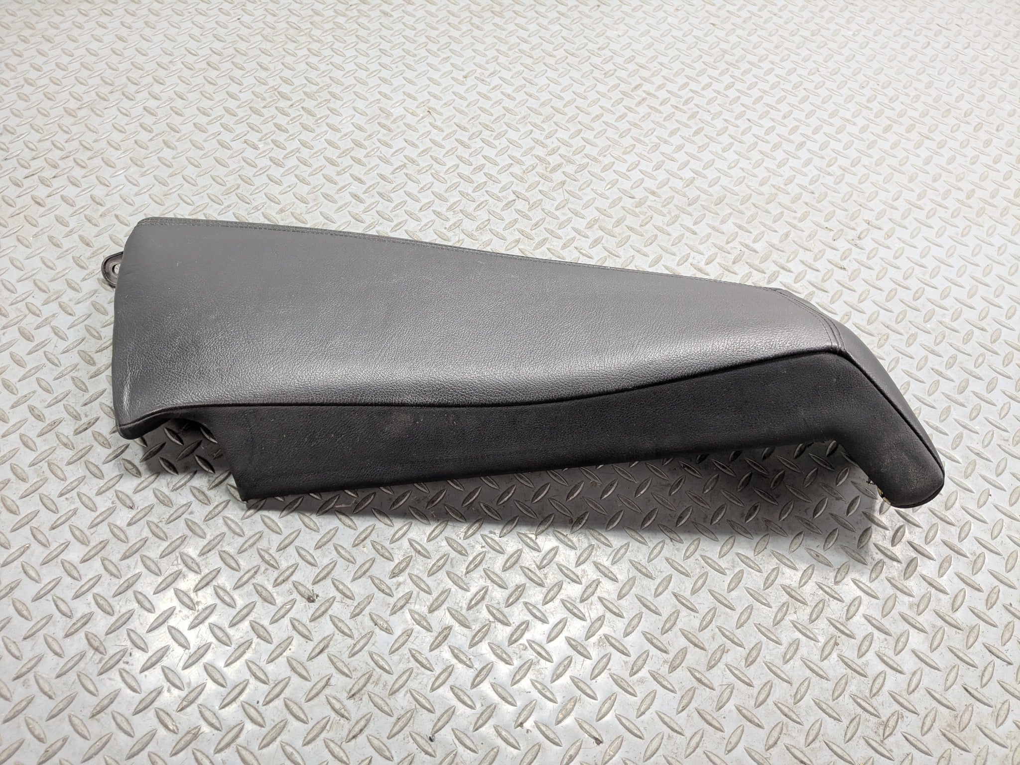04 - 08 ACURA TSX OEM BOLSTER SEAT CUSHION COVER BLACK REAR RIGHT PASSENGER SIDE