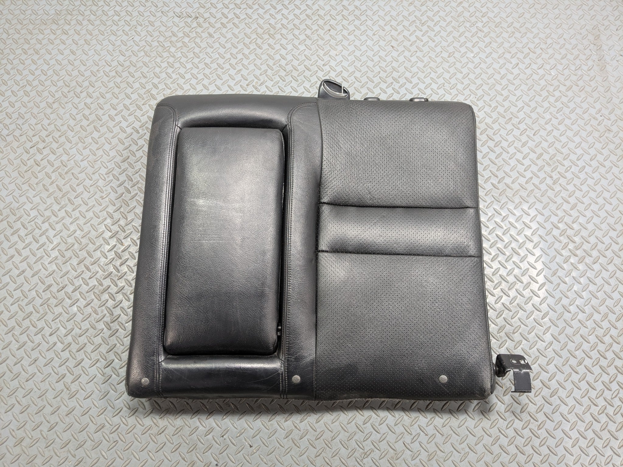 2004 - 2008 ACURA TSX OEM UPPER SEAT BACK CUSHION REAR LEFT SIDE BLACK LEATHER