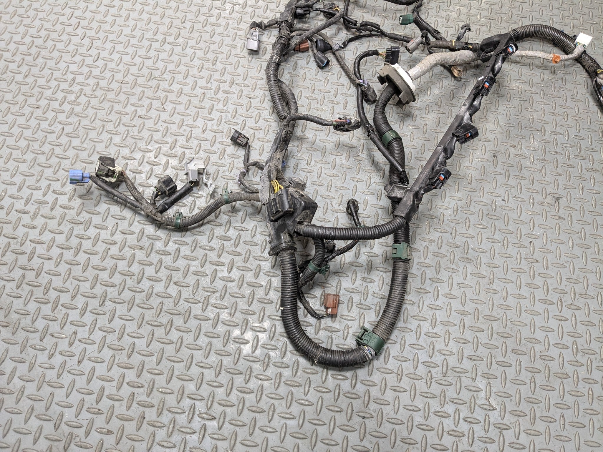 2004 - 2008 ACURA TSX OEM INTERIOR ENGINE WIRE HARNESS CABLE AND CONNECTOR