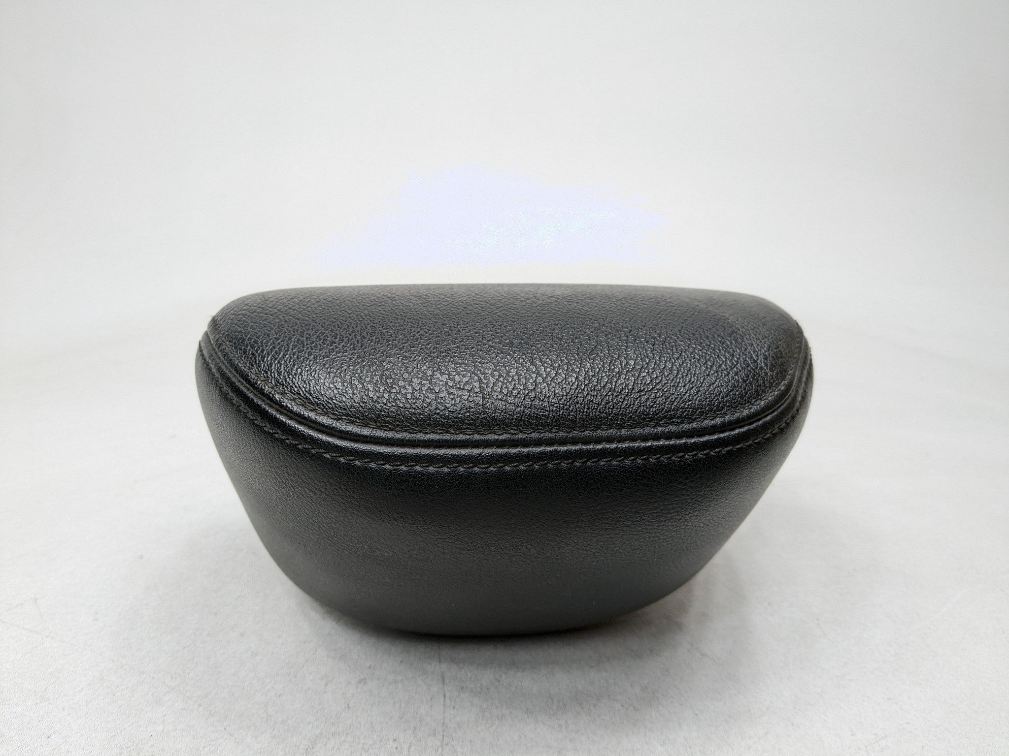 2004 - 2008 ACURA TSX OEM HEADREST REAR RIGHT PASSENGER SIDE BLACK LEATHER