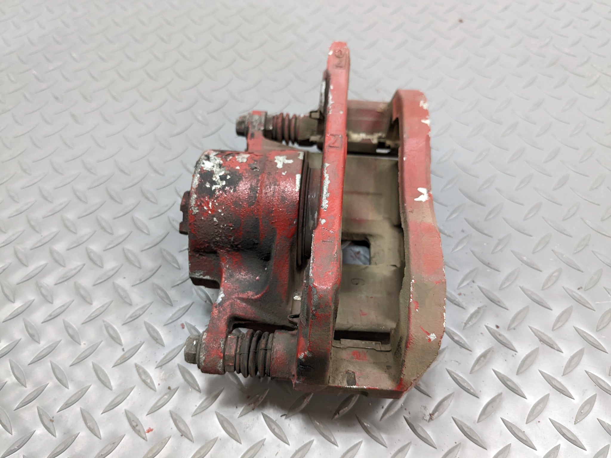 2004 - 2008 ACURA TSX OEM BRAKE CALIPER WITH BRACKET FRONT RIGHT PASSENGER SIDE