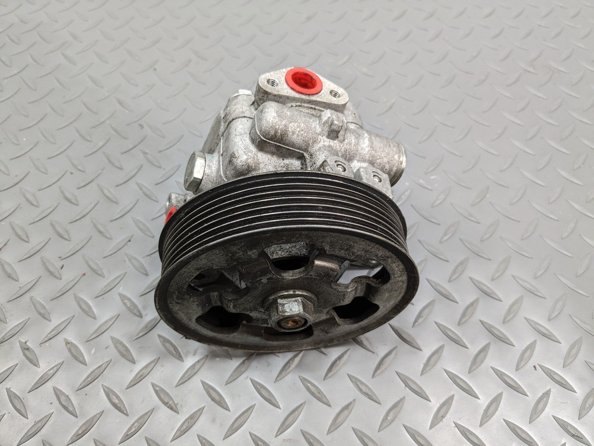 2004 - 2008 ACURA TSX OEM 2.4L 4 CYLINDER POWER STEERING PUMP MOTOR ASSEMBLY