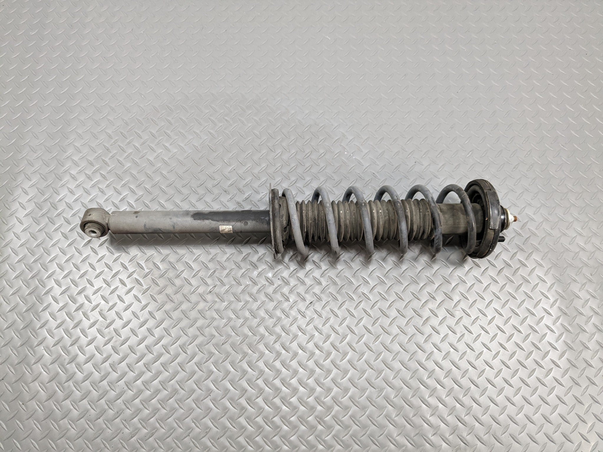 2004 - 2008 ACURA TSX OEM SHOCK STRUT SPRING ABSORBER ASSEMBLY REAR RIGHT SIDE