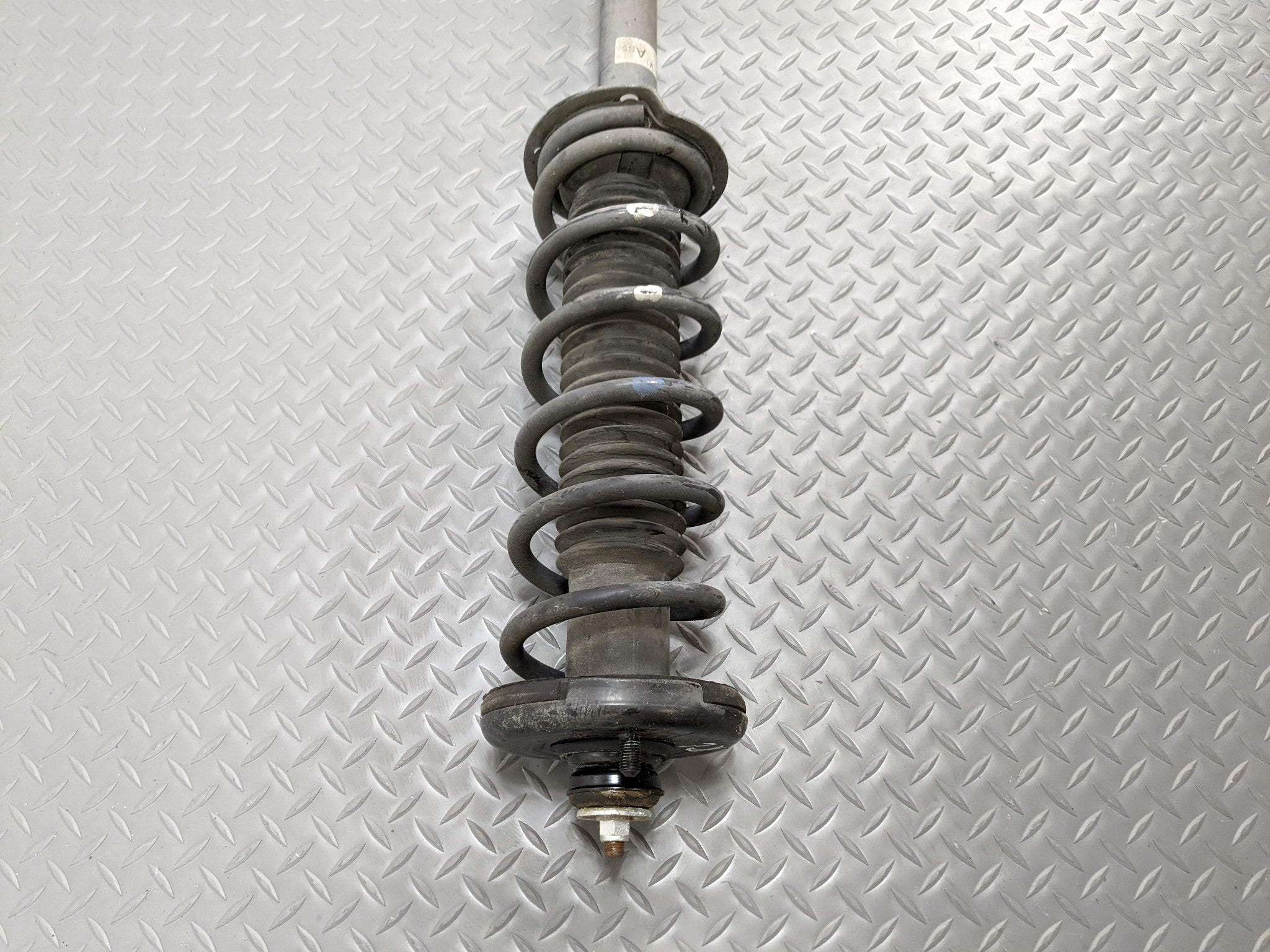 2004 - 2008 ACURA TSX OEM SHOCK ABSORBER STRUT SPRING ASSEMBLY REAR LEFT SIDE