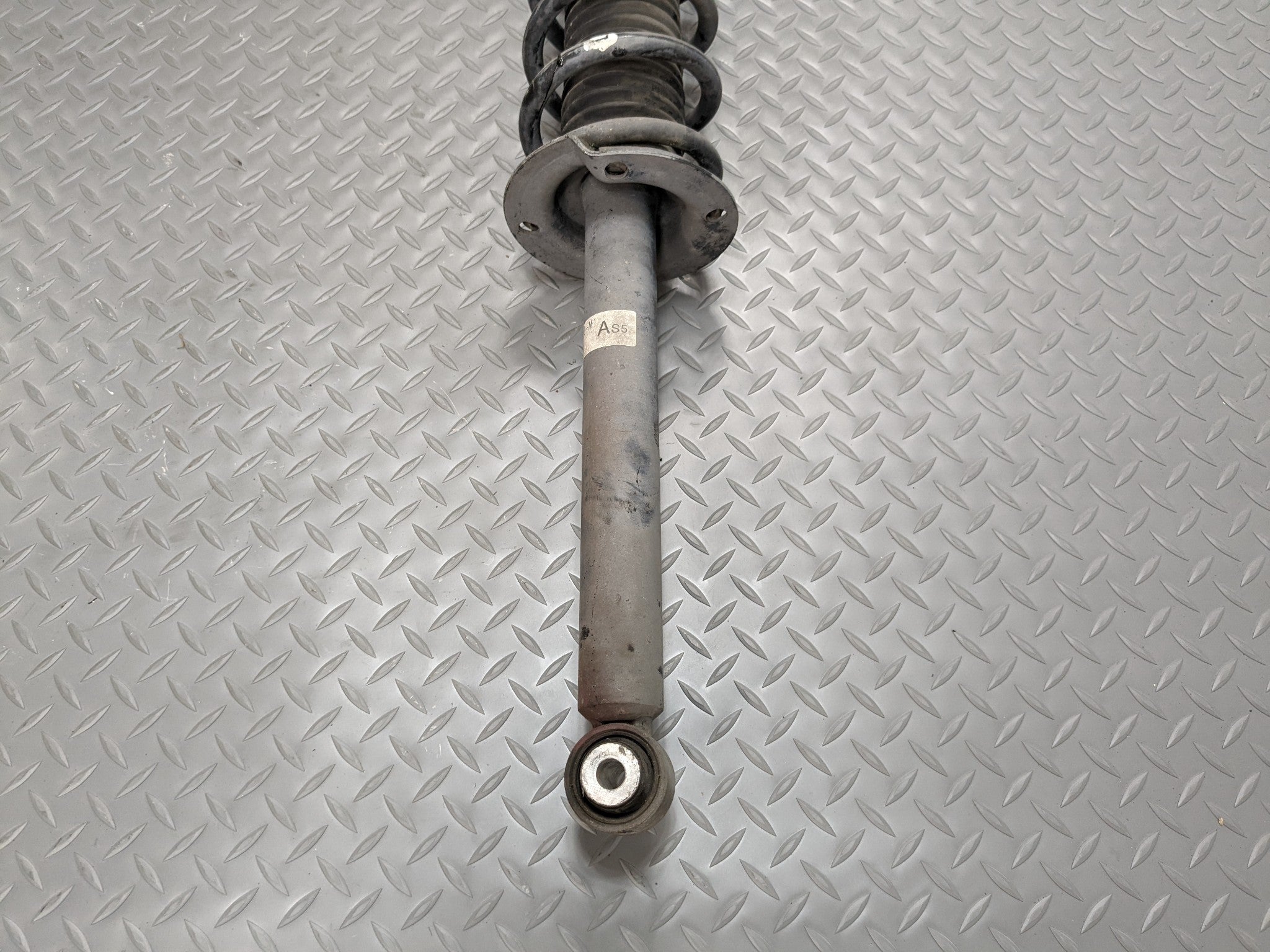 2004 - 2008 ACURA TSX OEM SHOCK ABSORBER STRUT SPRING ASSEMBLY REAR LEFT SIDE