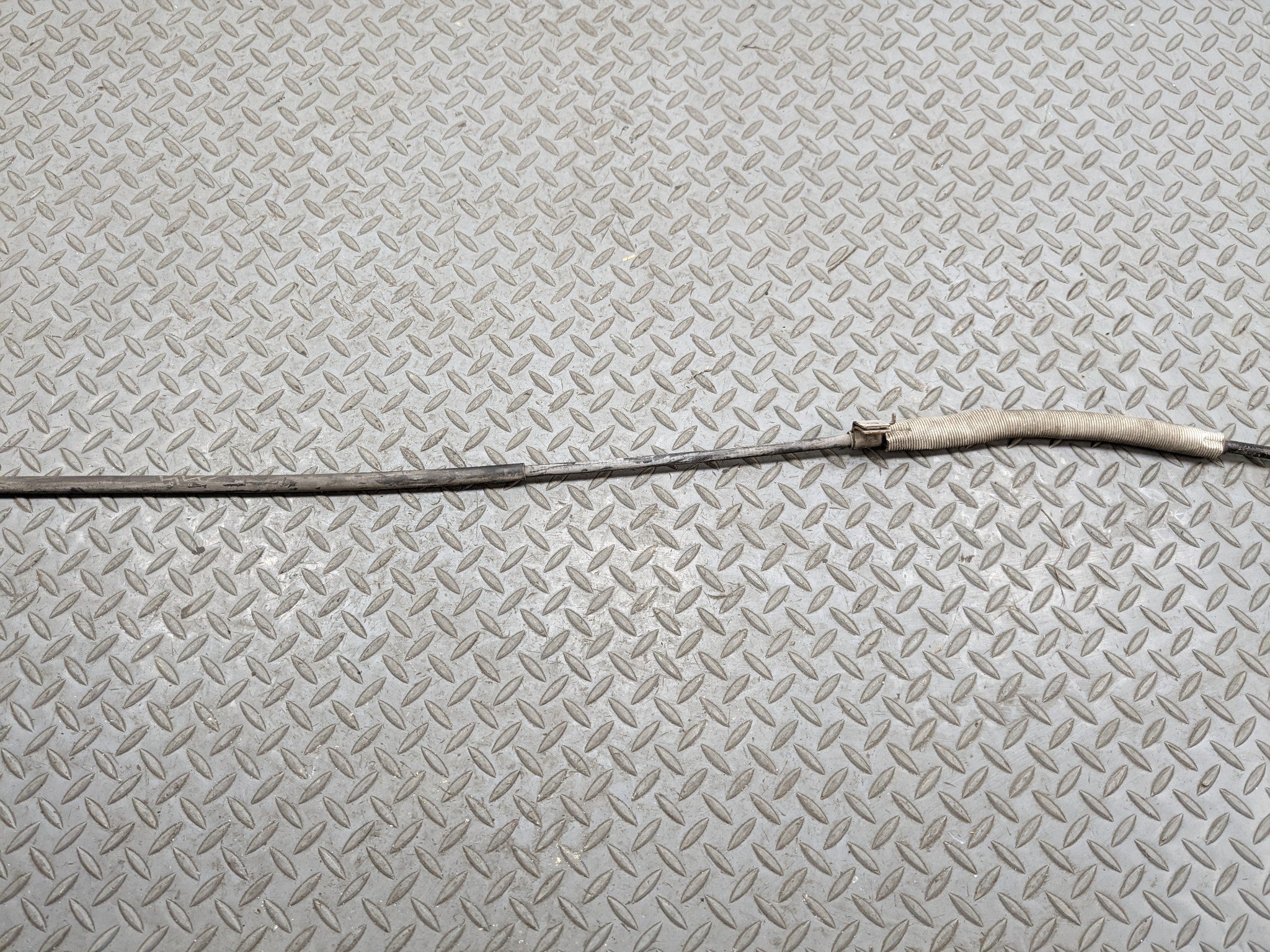 2004 - 2008 ACURA TSX OEM EMERGENCY PARKING BRAKE CABLE RIGHT PASSENGER SIDE