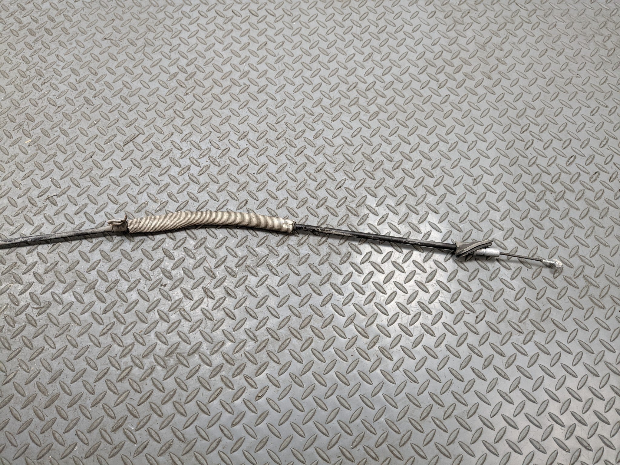 2004 - 2008 ACURA TSX OEM EMERGENCY PARKING BRAKE CABLE RIGHT PASSENGER SIDE