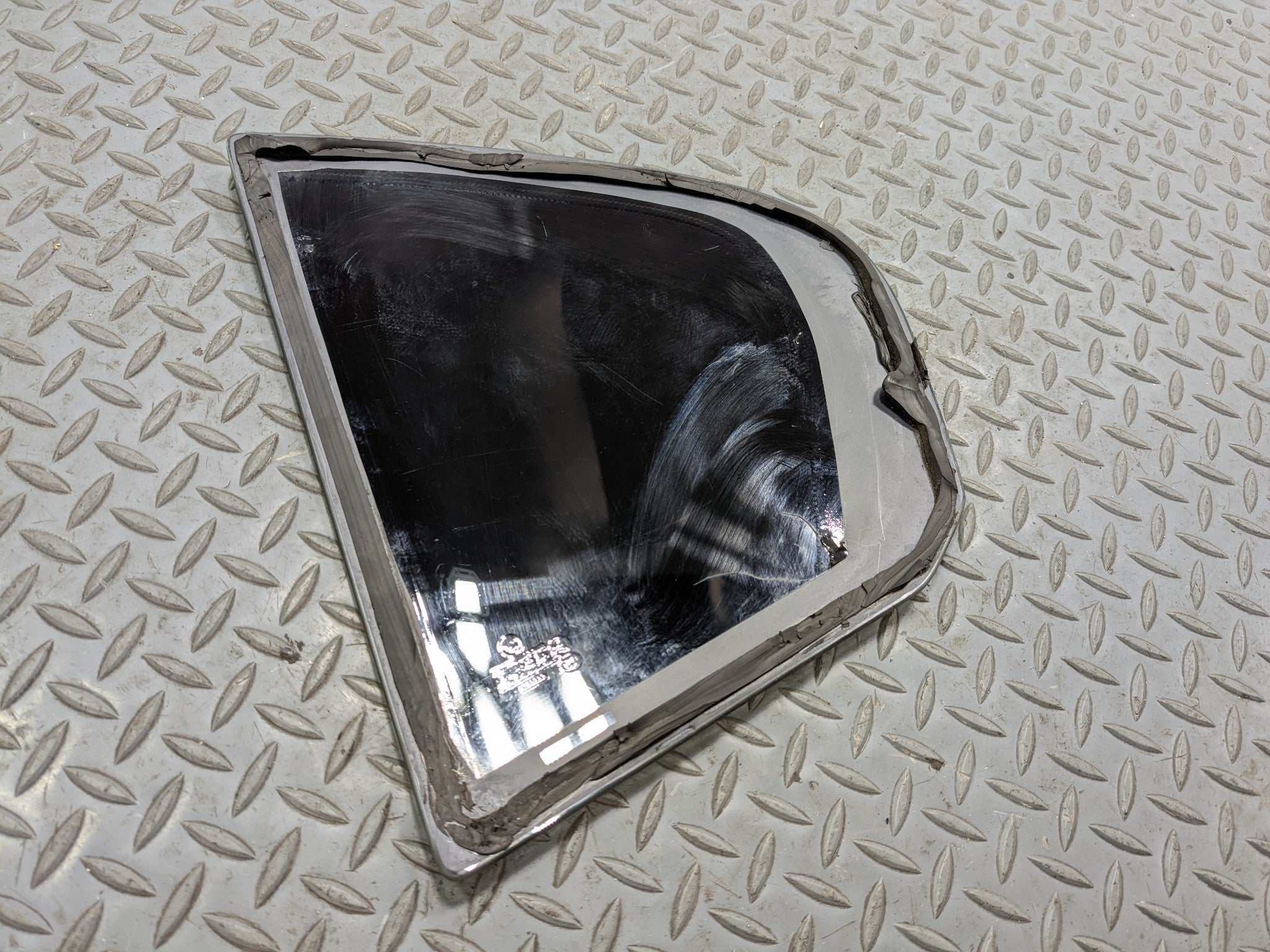 07 - 08 BMW 328I OEM DOOR WINDOW VENT GLASS WITH PRIVACY TINT REAR RIGHT SIDE