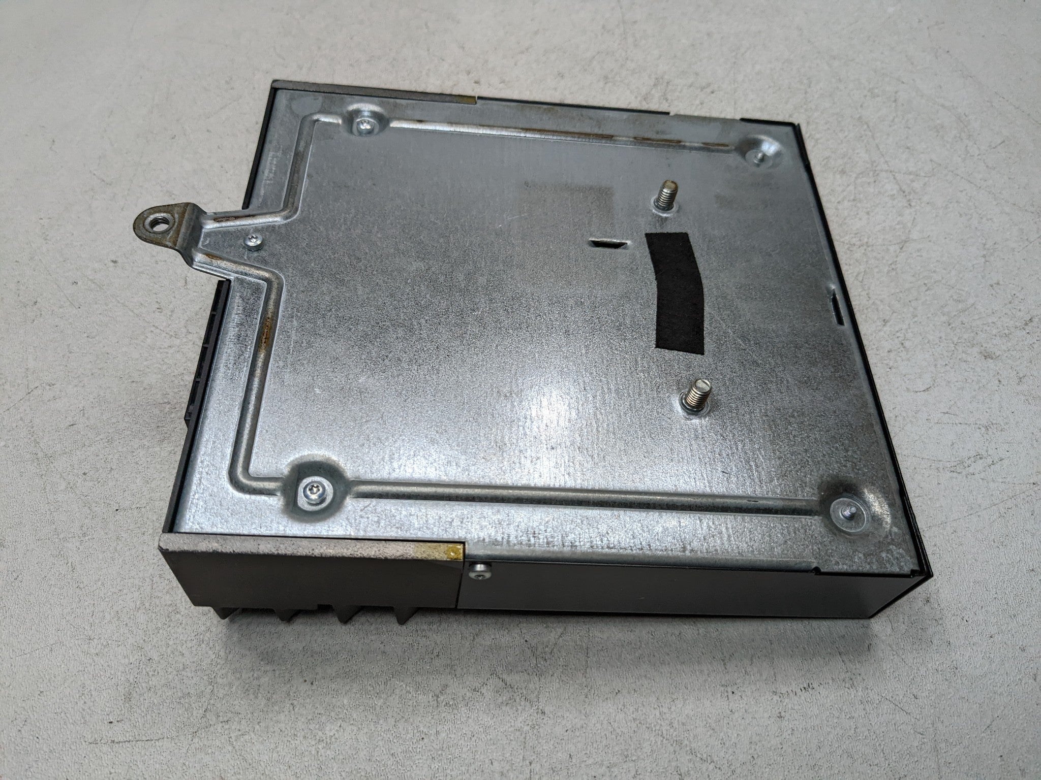 2007 - 2008 BMW 328I OEM RADIO STEREO AMPLIFIER UNIT AUDIO AND VISUAL EQUIPMENT