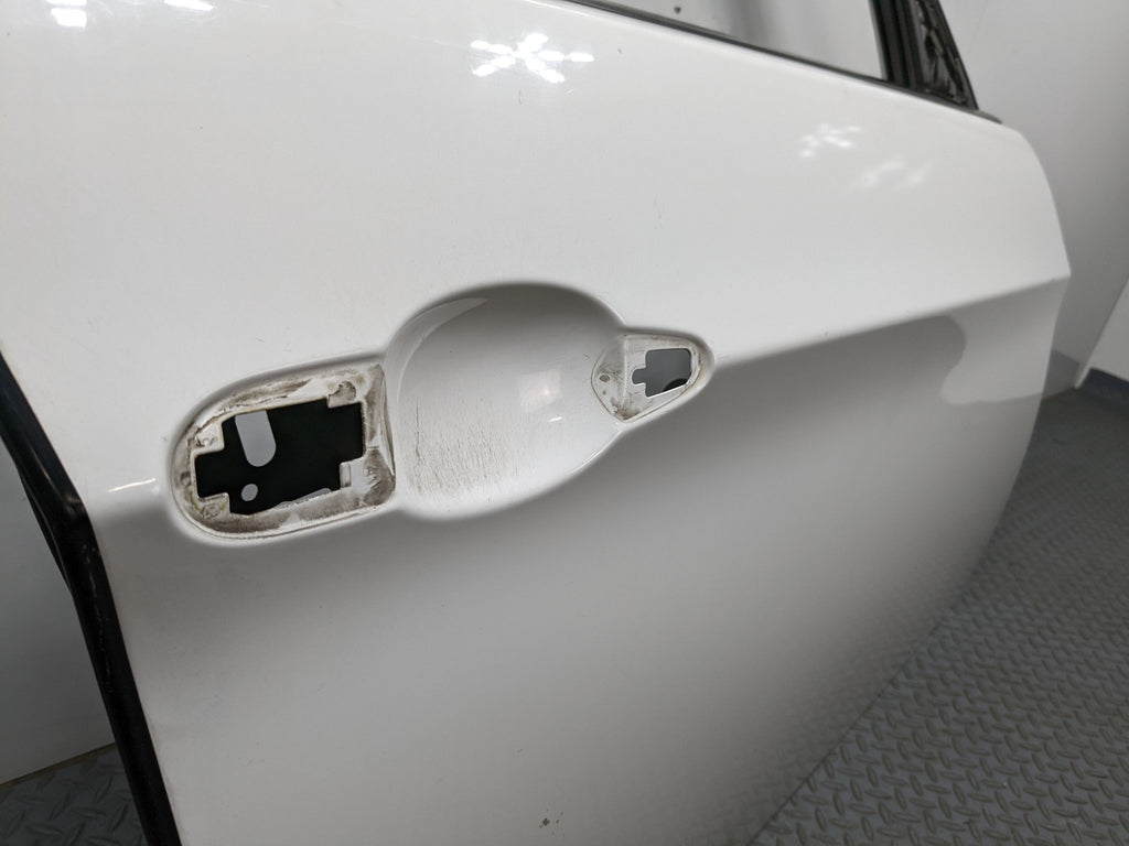 07 - 08 BMW 328I OEM DOOR SHELL PANEL ALPINE WHITE FRONT RIGHT PASSENGER SIDE