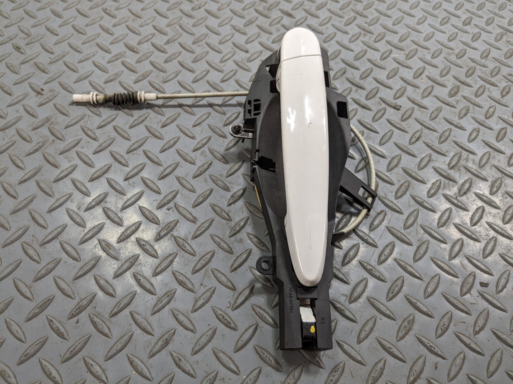 07 - 08 BMW 328I OEM EXTERIOR DOOR HANDLE ALPINE WHITE REAR RIGHT PASSENGER SIDE