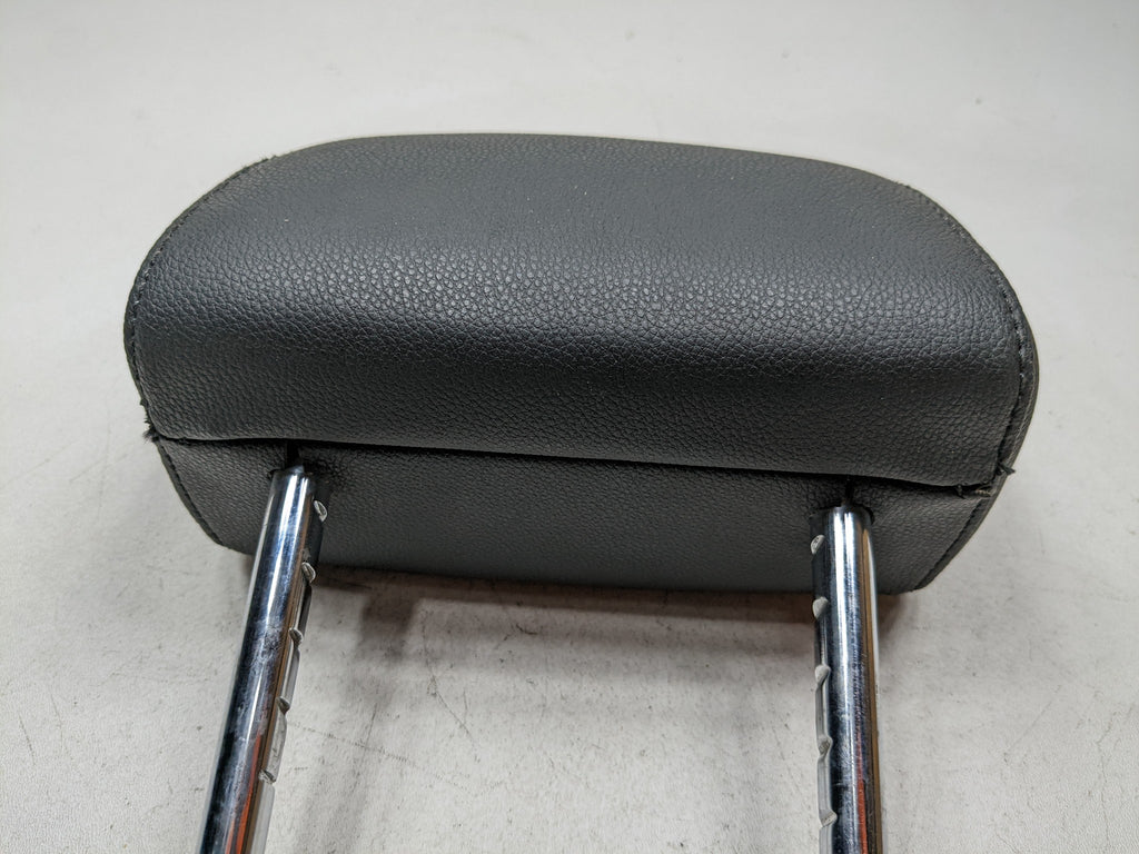 07 - 08 BMW 328I OEM HEADREST ASSEMBLY REAR RIGHT PASSENGER  SIDE BLACK LEATHER