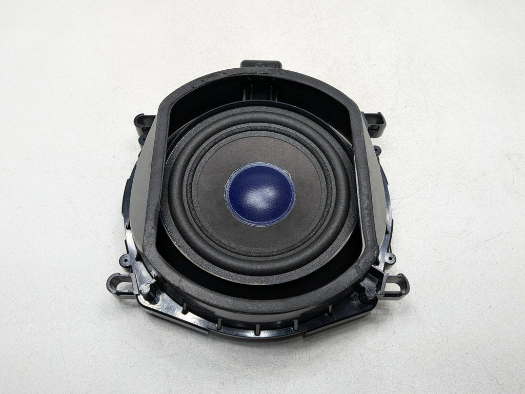 2007 - 2010 BMW X5 OEM SUBWOOFER SPEAKER AUDIO BASSBOX LEFT DRIVER SIDE FLOOR