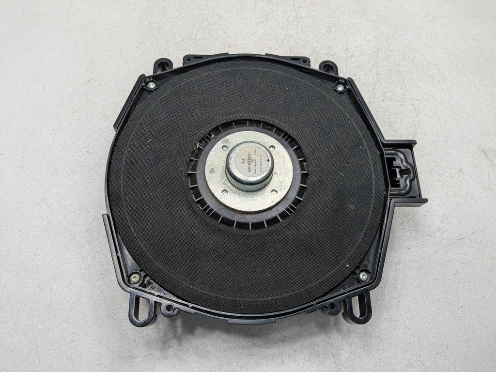 2007 - 2010 BMW X5 OEM SUBWOOFER SPEAKER AUDIO BASSBOX LEFT DRIVER SIDE FLOOR