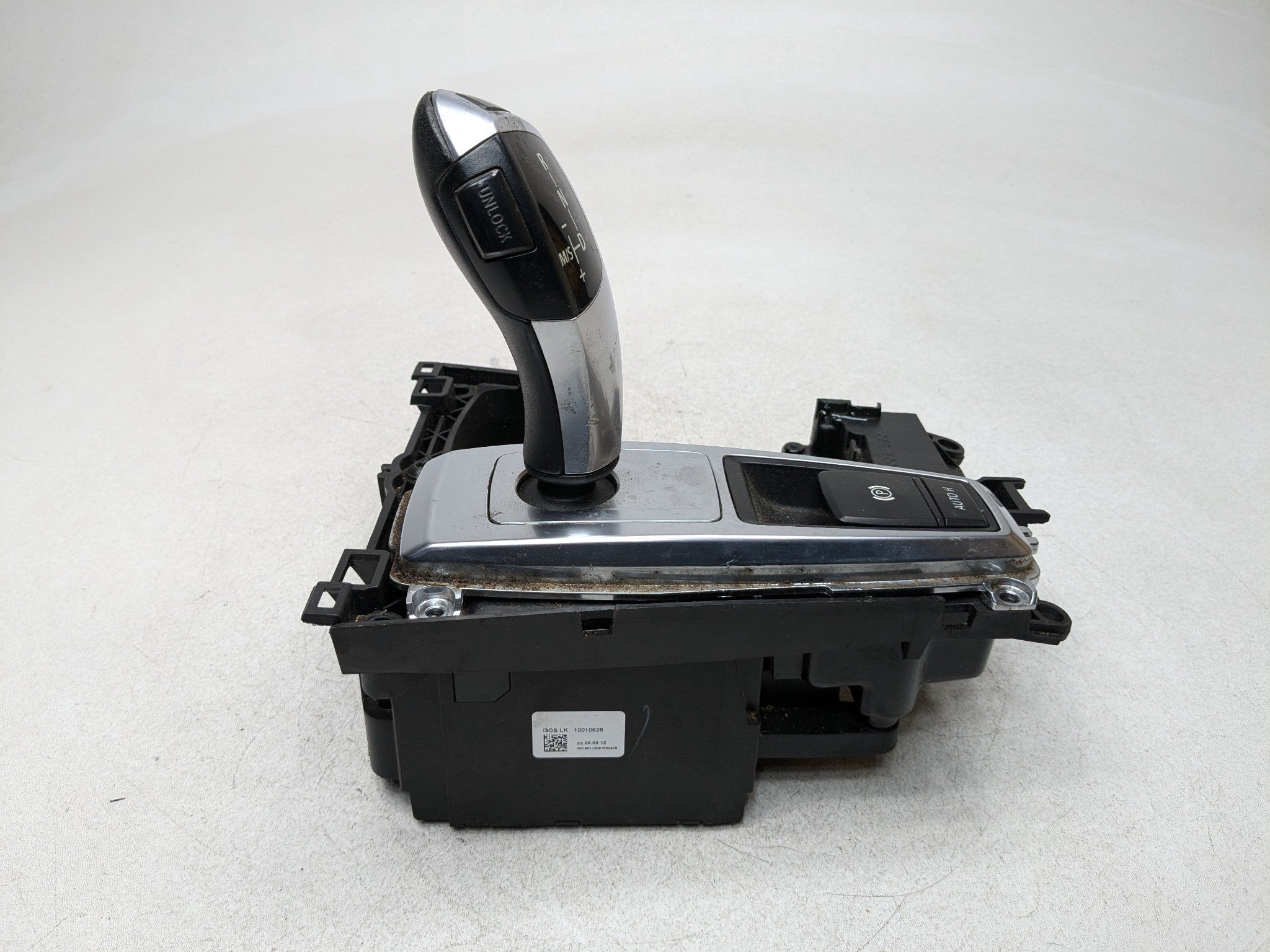 07 - 10 BMW X5 OEM FLOOR SHIFTER TRANSMISSION GEAR SELECTOR WITH PARKING SWITCH