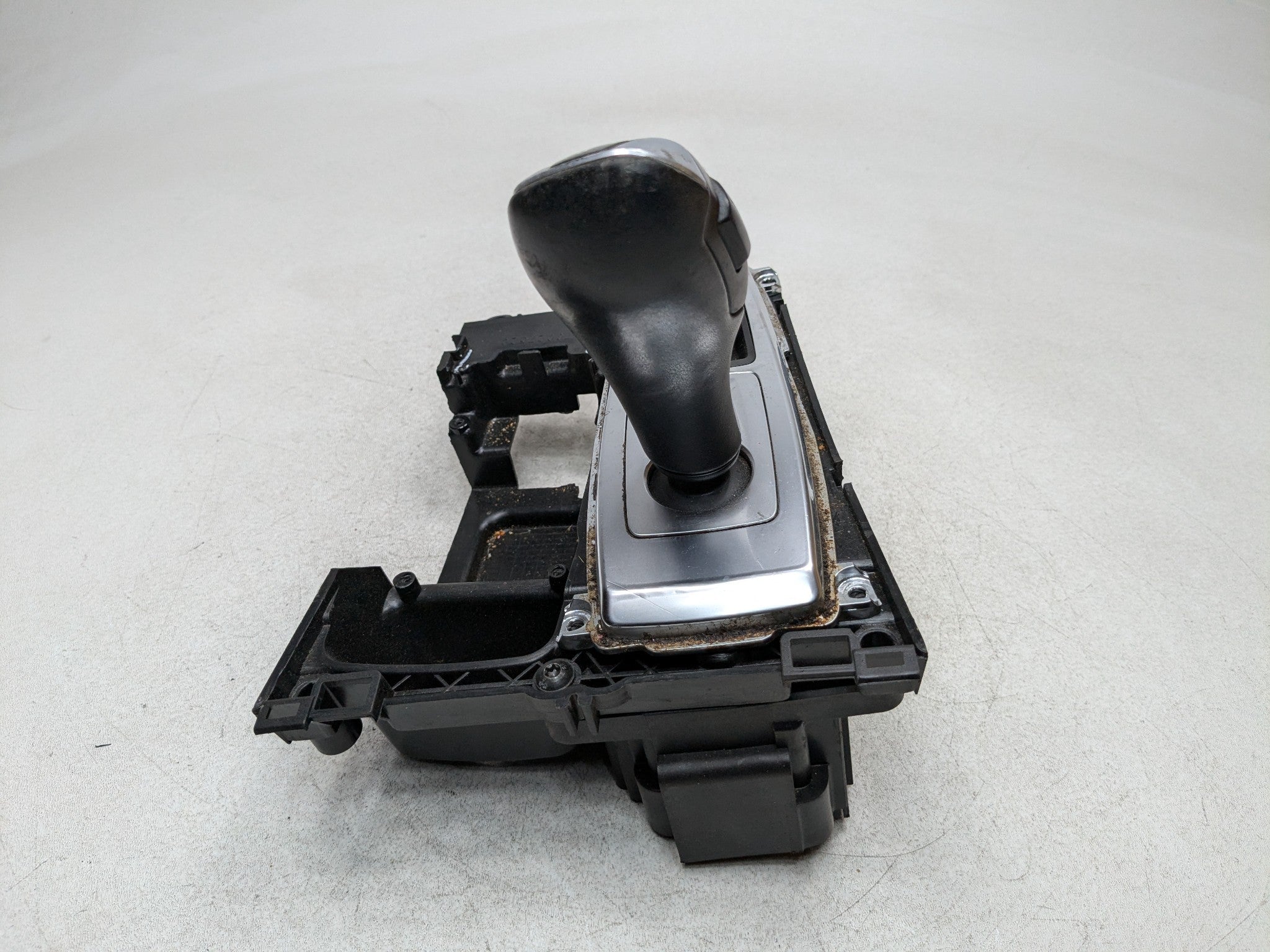 07 - 10 BMW X5 OEM FLOOR SHIFTER TRANSMISSION GEAR SELECTOR WITH PARKING SWITCH