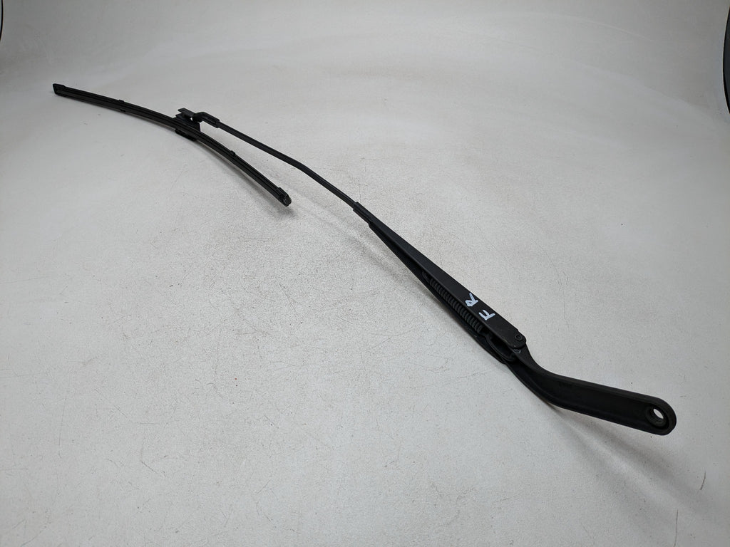 07 - 10 BMW X5 OEM WINDSHIELD WIPER ARM WITH BLADE FRONT RIGHT PASSENGER SIDE