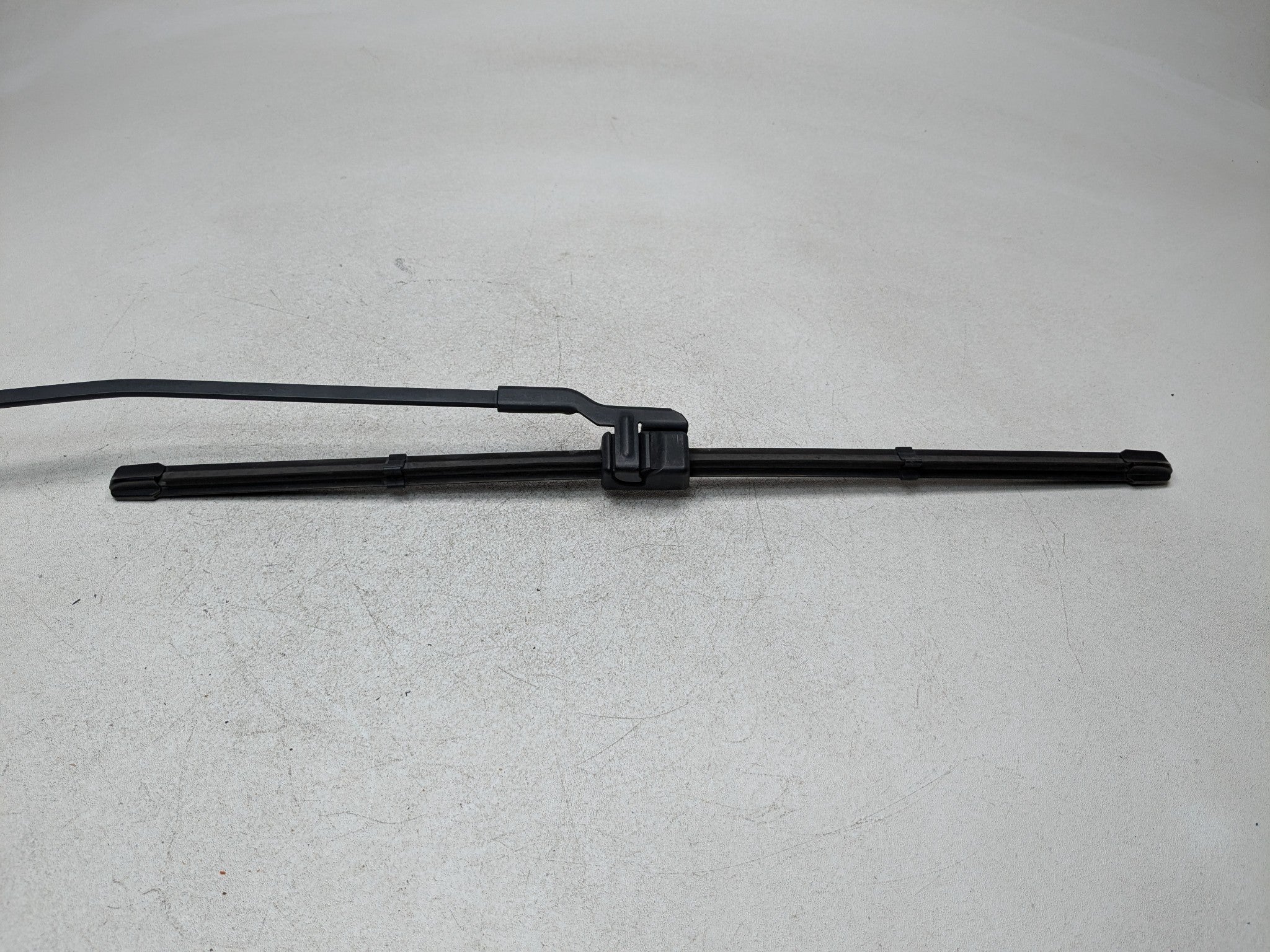 07 - 10 BMW X5 OEM WINDSHIELD WIPER ARM WITH BLADE FRONT RIGHT PASSENGER SIDE