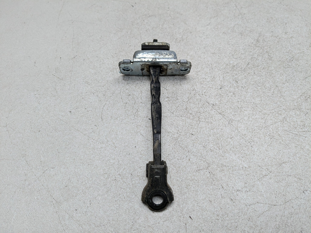 2011 - 2013 HYUNDAI SONATA OEM DOOR STOPPER CHECK STRAP FRONT LEFT DRIVER SIDE
