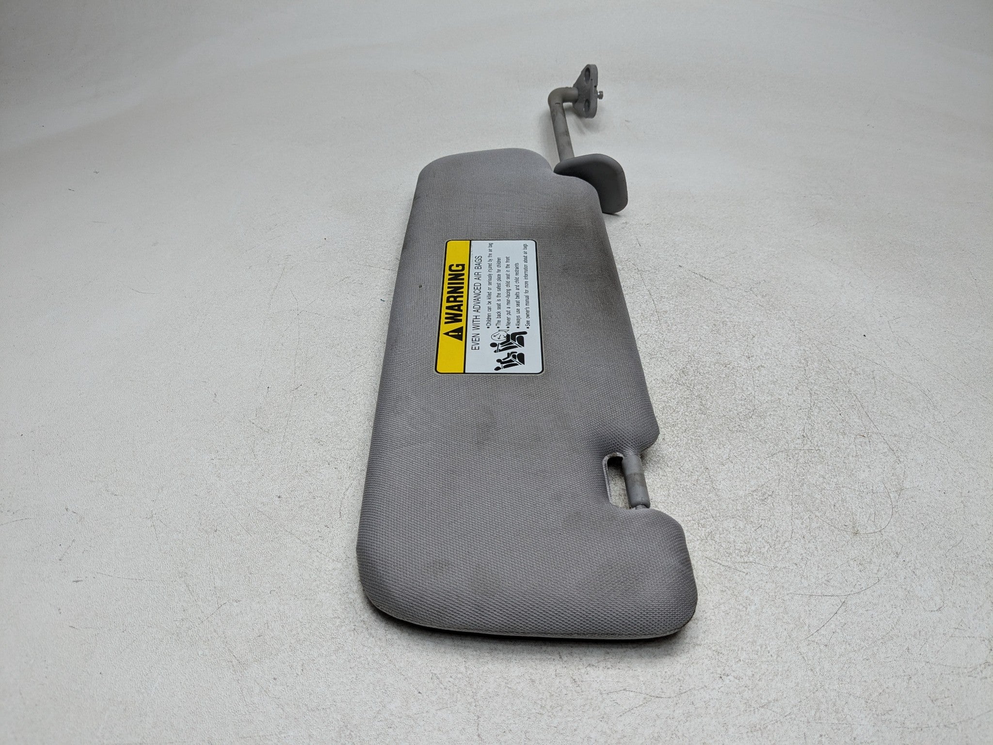 2011 - 2013 HYUNDAI SONATA OEM SUN VISOR INTERIOR UPPER ROOF FRONT RIGHT SIDE