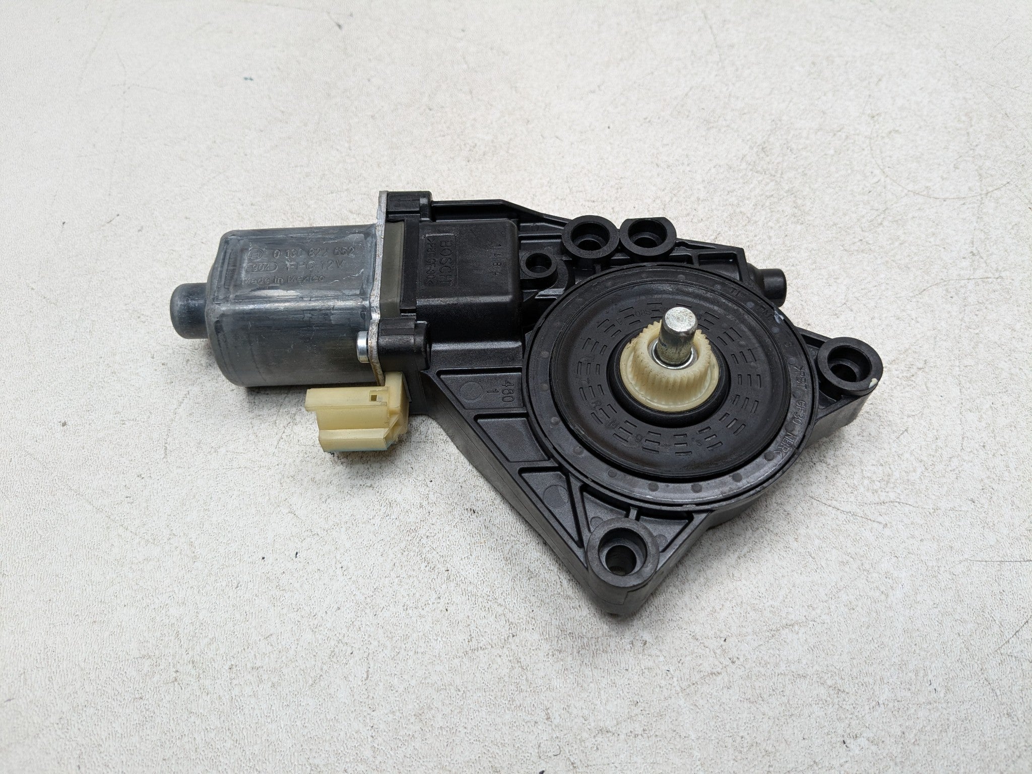 2011 - 2013 HYUNDAI SONATA OEM POWER WINDOW MOTOR REAR LEFT SIDE VIN C 8TH DIGIT