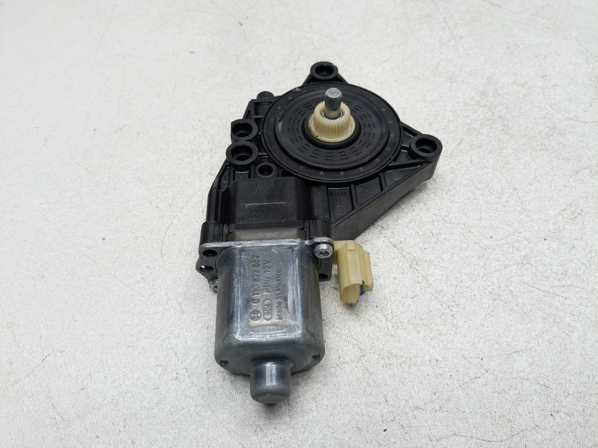 2011 - 2013 HYUNDAI SONATA OEM POWER WINDOW MOTOR REAR LEFT SIDE VIN C 8TH DIGIT