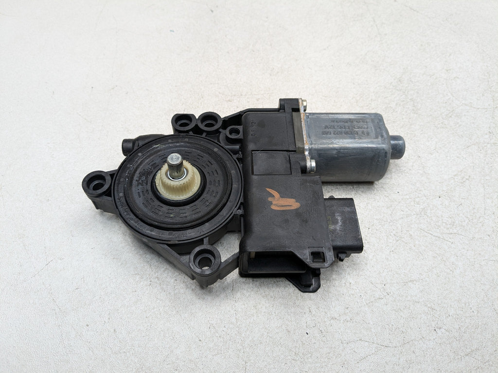 2011 - 2013 HYUNDAI SONATA OEM POWER WINDOW MOTOR FRONT LEFT DRIVER SIDE