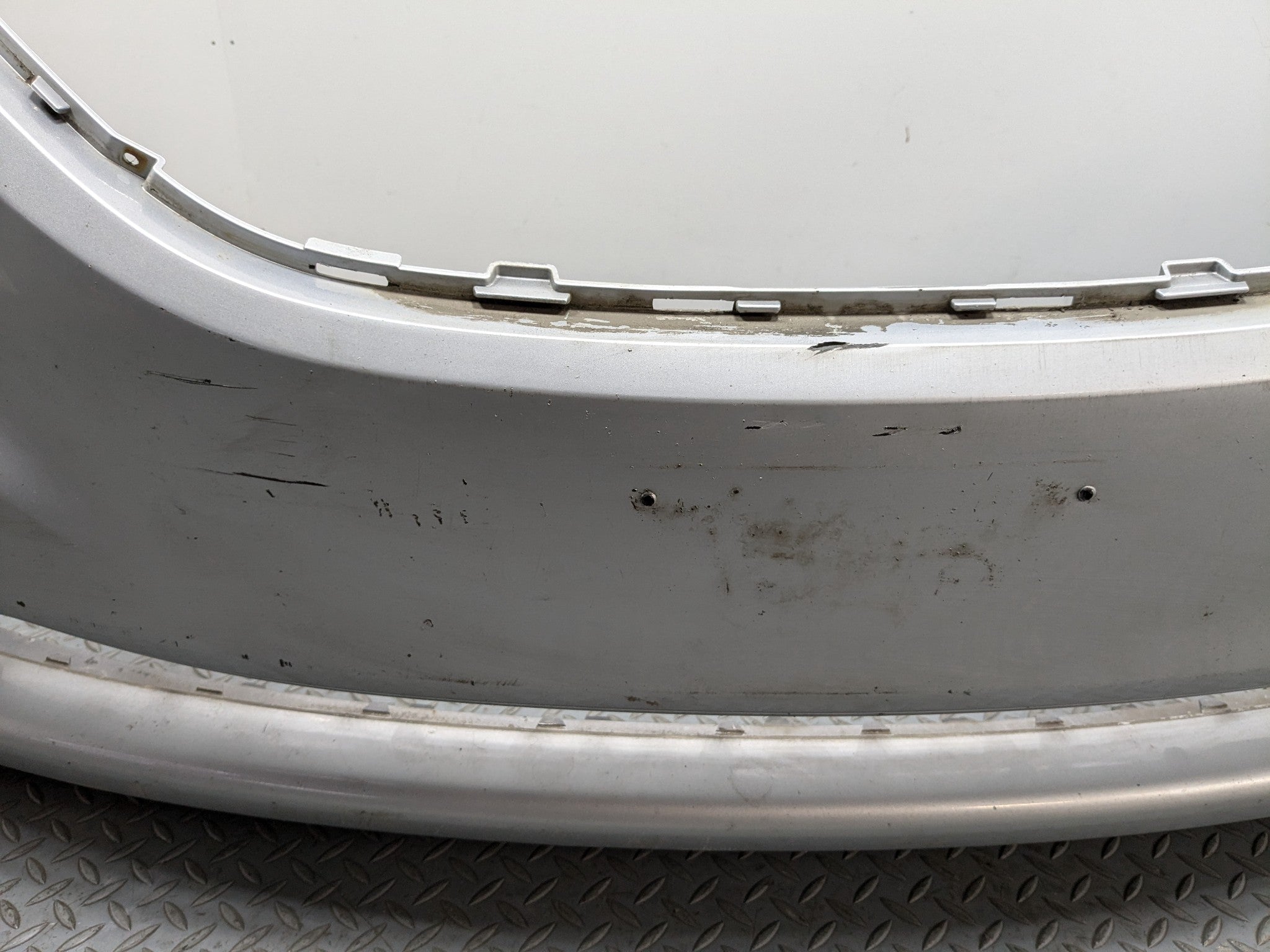 2011 - 2013 HYUNDAI SONATA OEM FRONT BUMPER COVER PANEL ASSEMBLY RADIANT SILVER