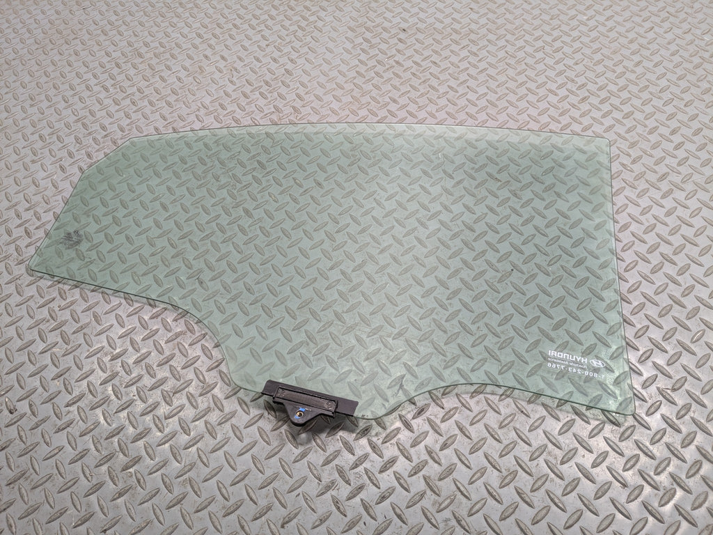 2011 - 2013 HYUNDAI SONATA OEM WINDOW GLASS DOOR SOLAR REAR DRIVER LEFT SIDE