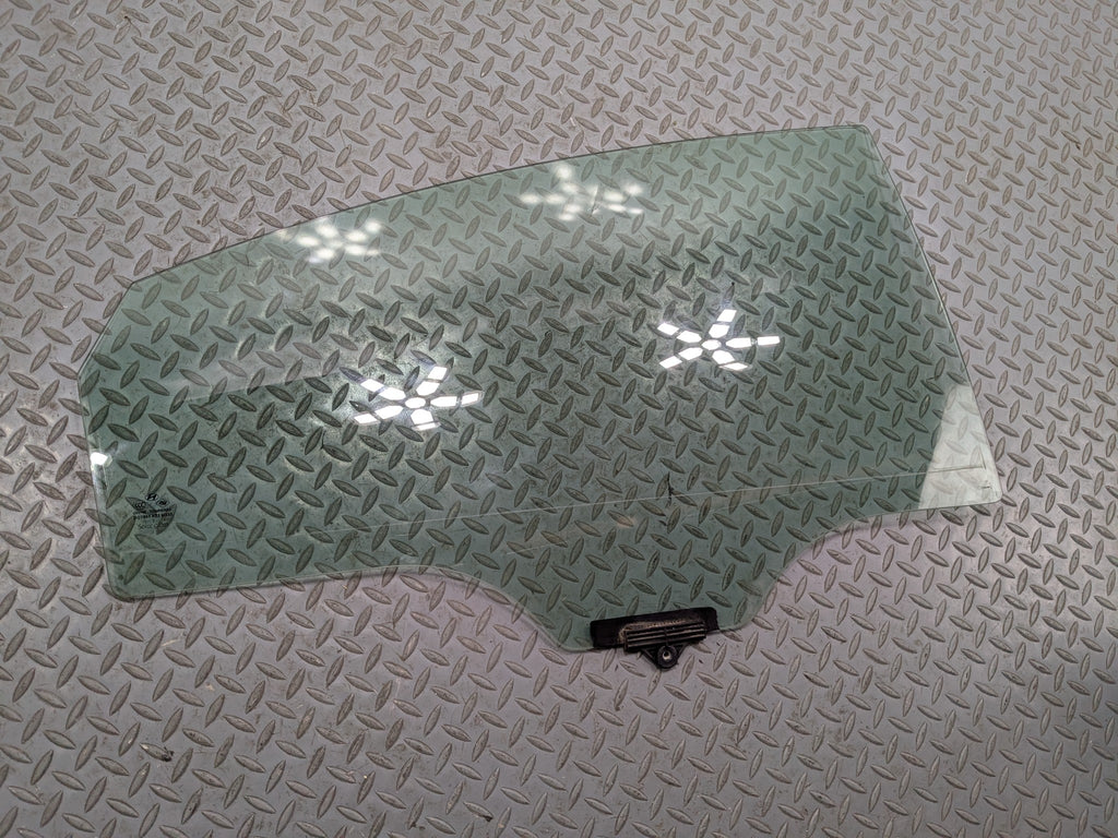 2011 - 2013 HYUNDAI SONATA OEM WINDOW GLASS DOOR SOLAR REAR RIGHT PASSENGER SIDE