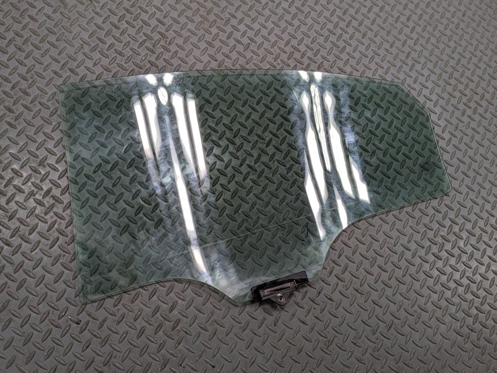 2011 - 2013 HYUNDAI SONATA OEM WINDOW GLASS DOOR SOLAR REAR RIGHT PASSENGER SIDE