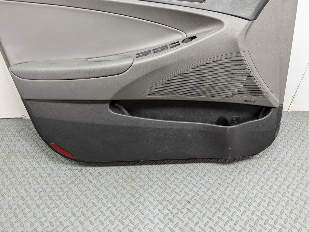 2011 - 2013 HYUNDAI SONATA OEM INTERIOR DOOR TRIM PANEL FRONT LEFT DRIVER SIDE
