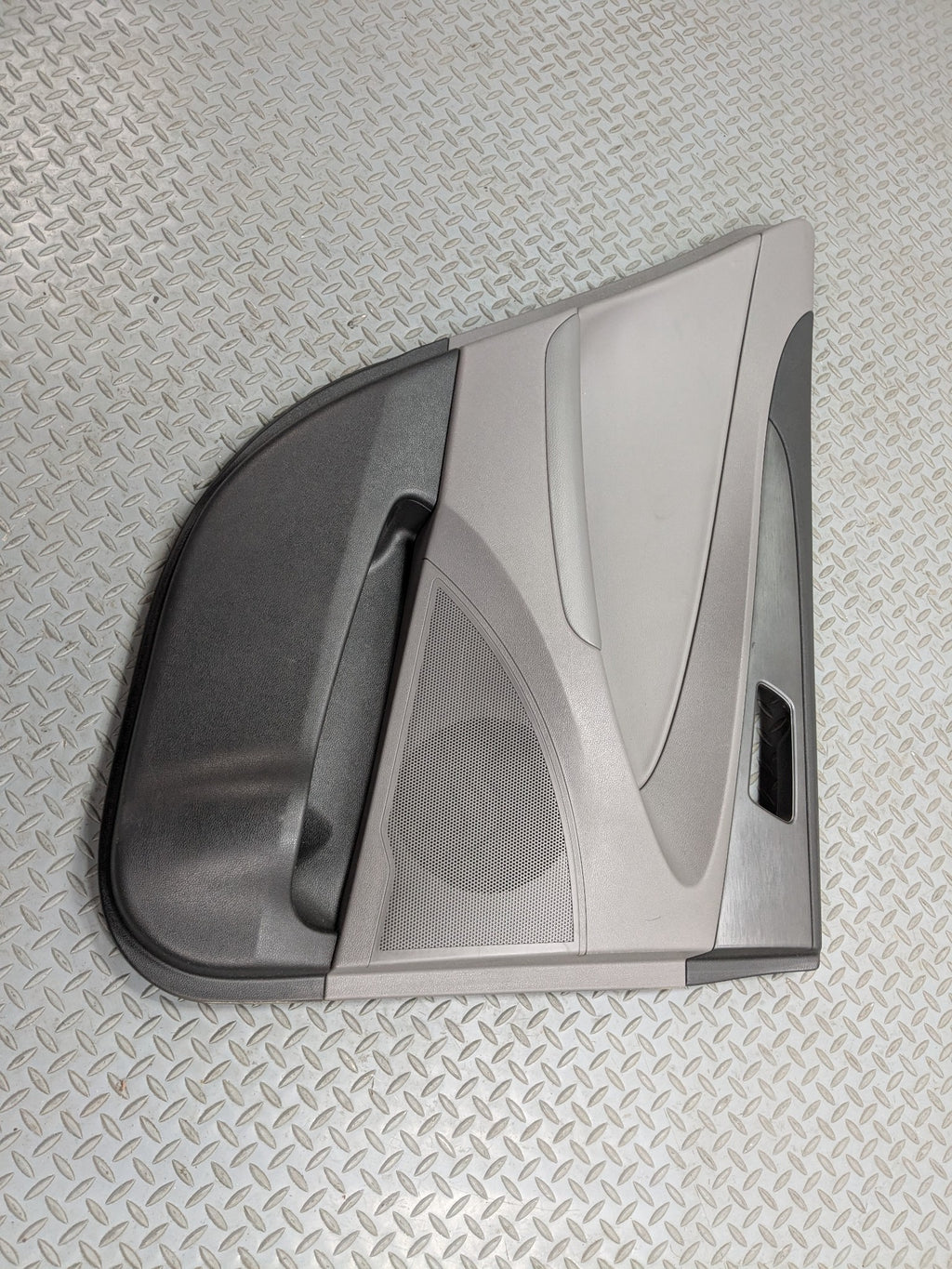 2011 - 2013 HYUNDAI SONATA OEM INTERIOR DOOR TRIM PANEL REAR LEFT DRIVER SIDE