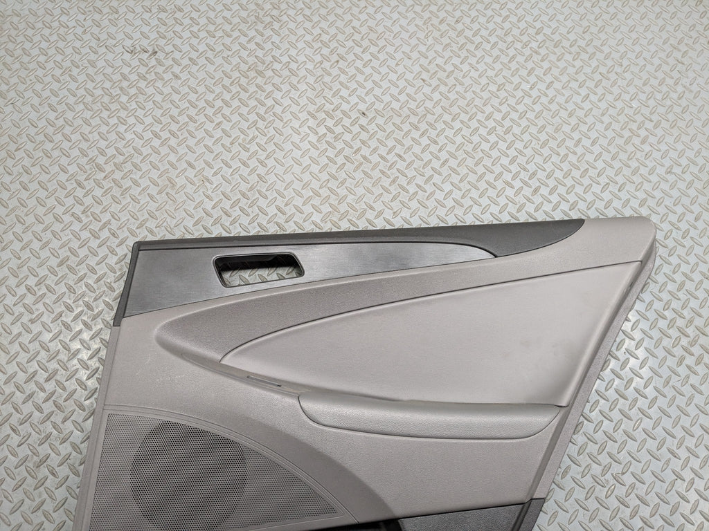 11 - 13 HYUNDAI SONATA OEM INTERIOR DOOR TRIM PANEL REAR RIGHT PASSENGER SIDE