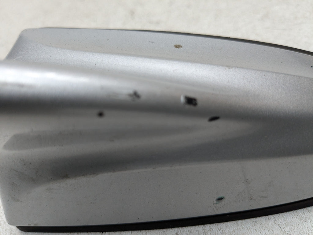 2011 - 2013 HYUNDAI SONATA OEM SHARK FIN ROOF RADIO ANTENNA RADIANT SILVER