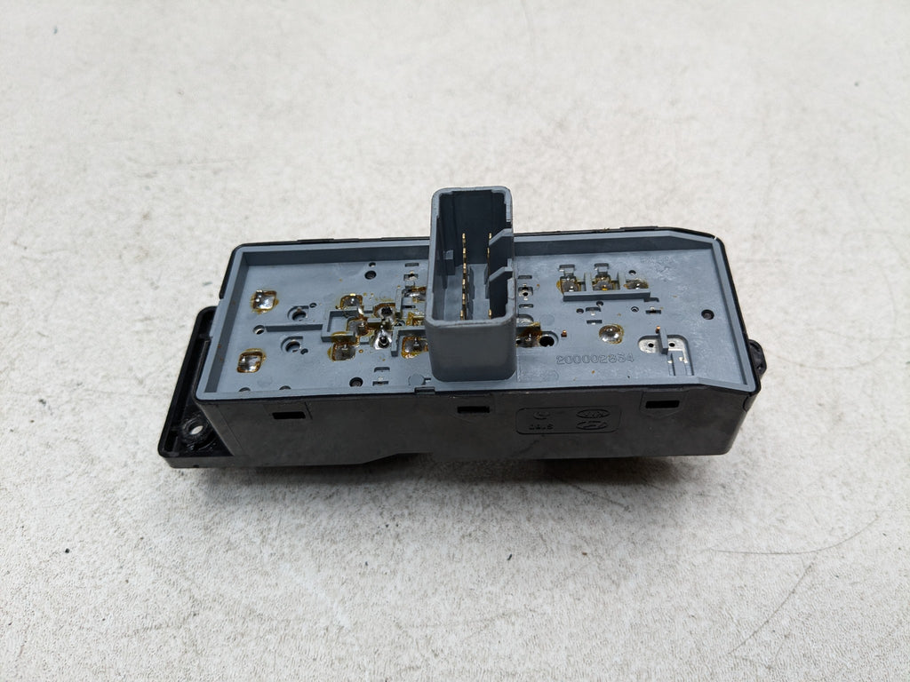 2011 - 2013 HYUNDAI SONATA OEM DOOR SWITCH ASSEMBLY FRONT RIGHT PASSENGER SIDE