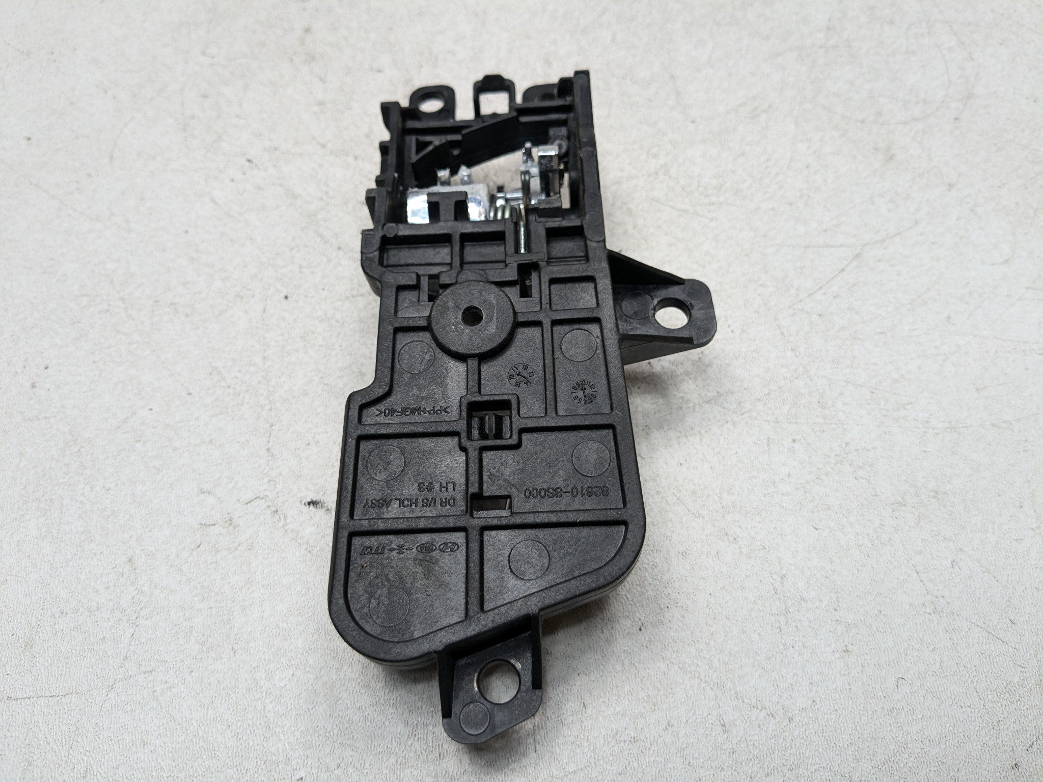 2011 - 2013 HYUNDAI SONATA OEM INTERIOR DOOR HANDLE FRONT LEFT DRIVER SIDE