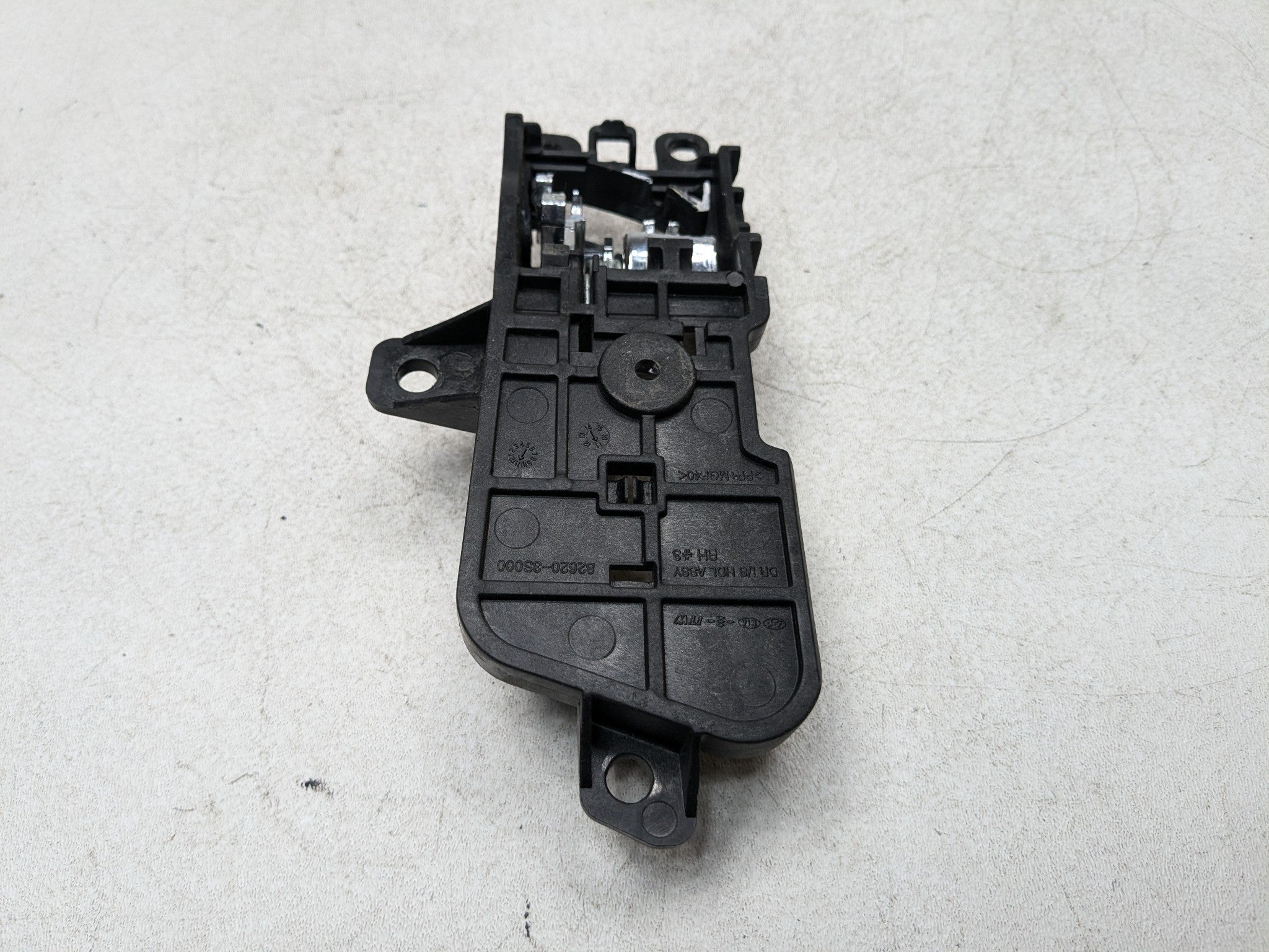 2011 - 2013 HYUNDAI SONATA OEM INTERIOR DOOR HANDLE FRONT RIGHT PASSENGER SIDE