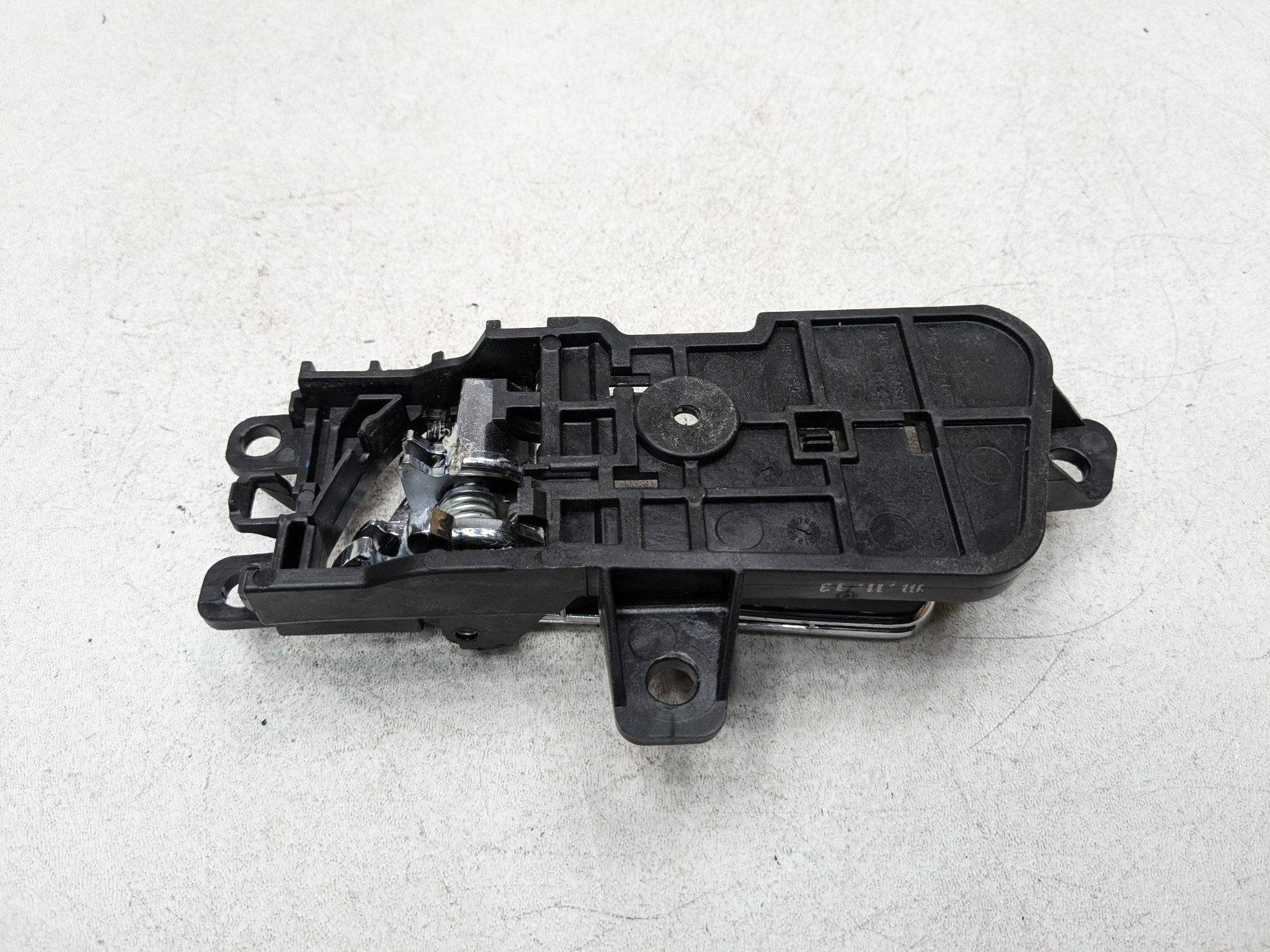 2011 - 2013 HYUNDAI SONATA OEM INTERIOR DOOR HANDLE REAR RIGHT PASSENGER SIDE