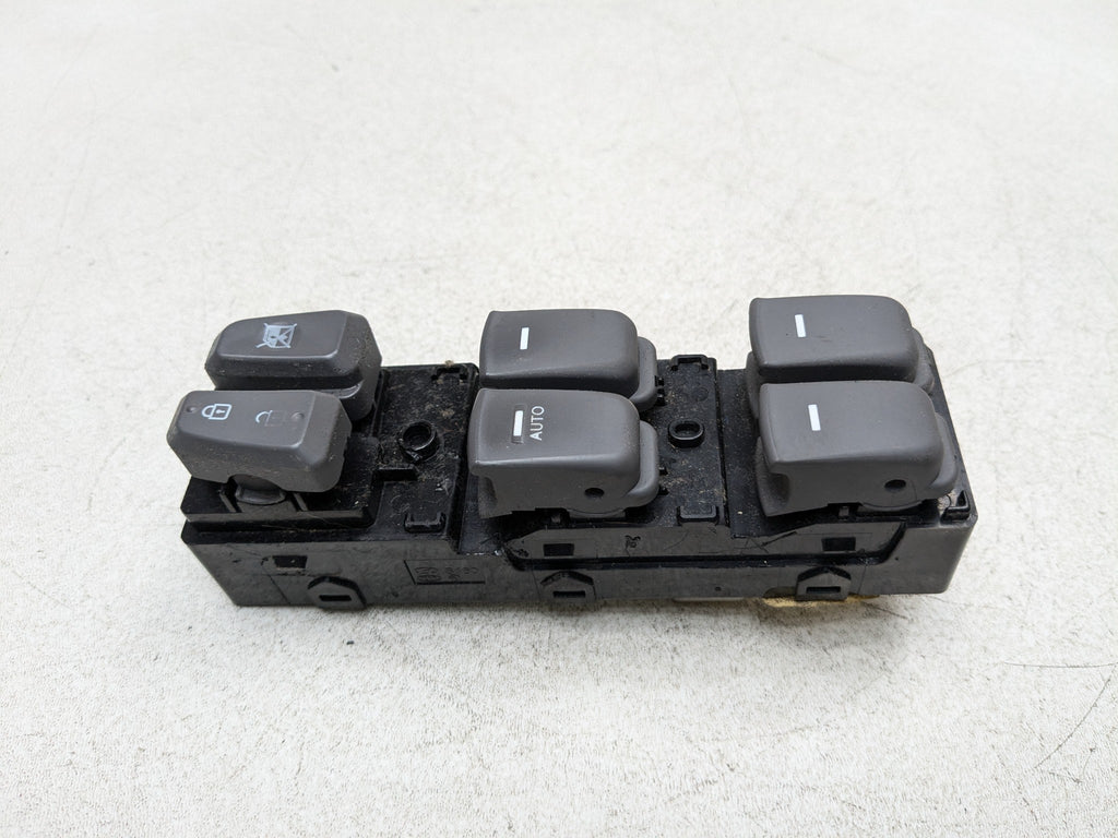 2011 - 2013 HYUNDAI SONATA OEM DRIVER FRONT DOOR SWITCH DRIVER'S LOCK AND WINDOW