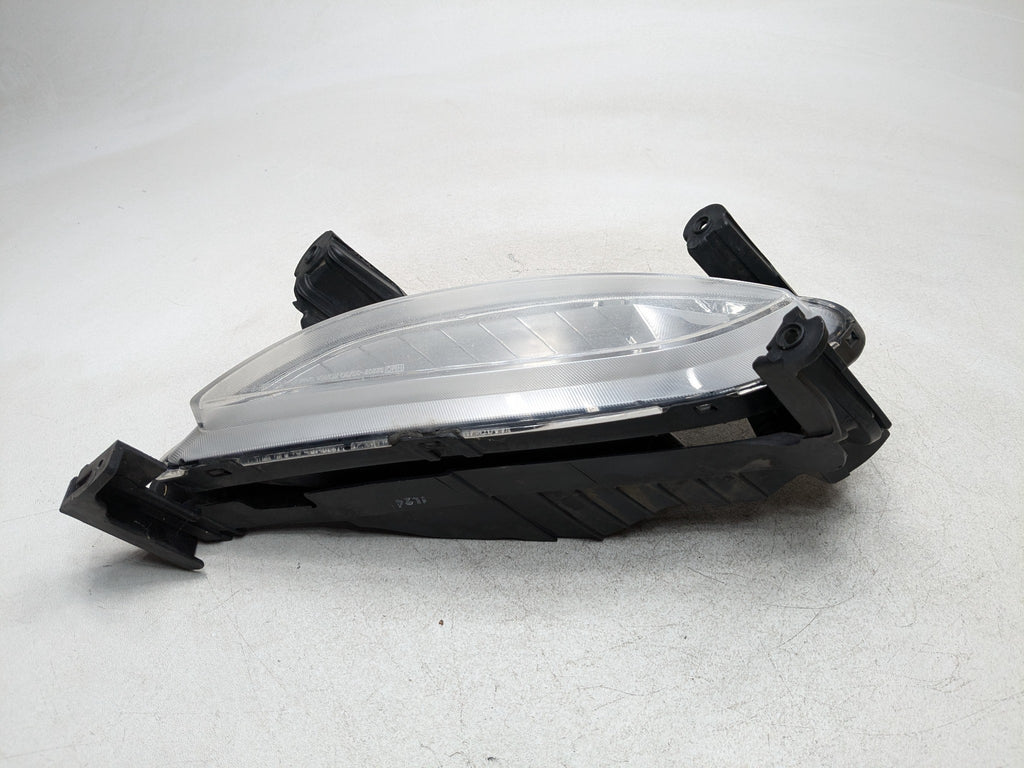 2011 - 2013 HYUNDAI SONATA OEM BUMPER FOG LIGHT LAMP ASSEMBLY FRONT RIGHT SIDE