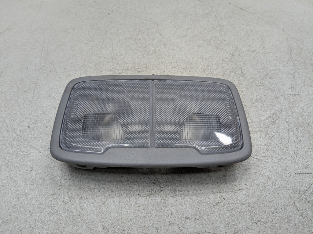 11 - 13 HYUNDAI SONATA OEM ROOF OVERHEAD INTERIOR DOME READING MAP LIGHT REAR