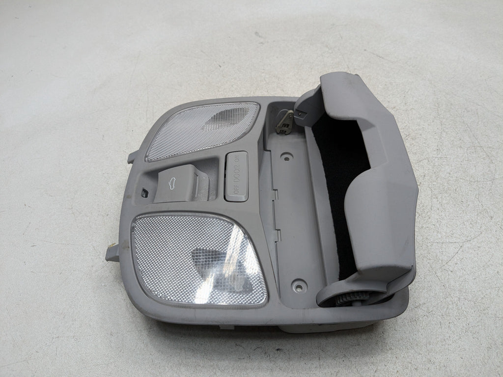 11 - 13 HYUNDAI SONATA OEM ROOF OVERHEAD INTERIOR DOME READING MAP LIGHT FRONT