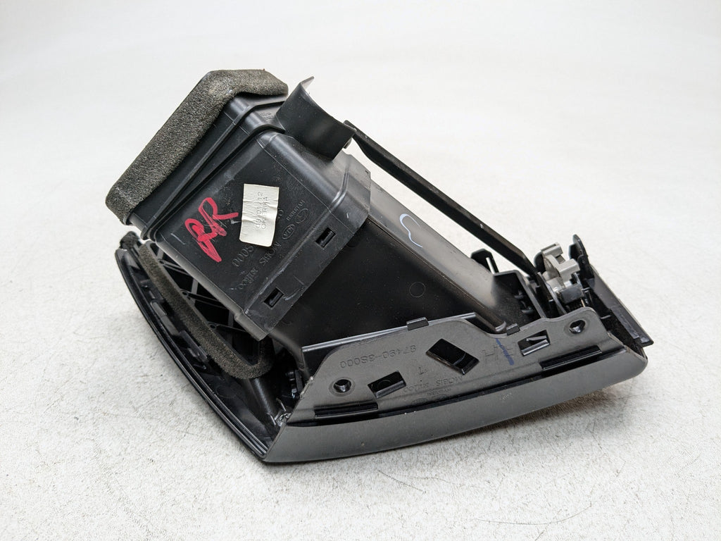 2011 - 2013 HYUNDAI SONATA OEM DASH PANEL AIR HEATER VENT FRONT RIGHT SIDE