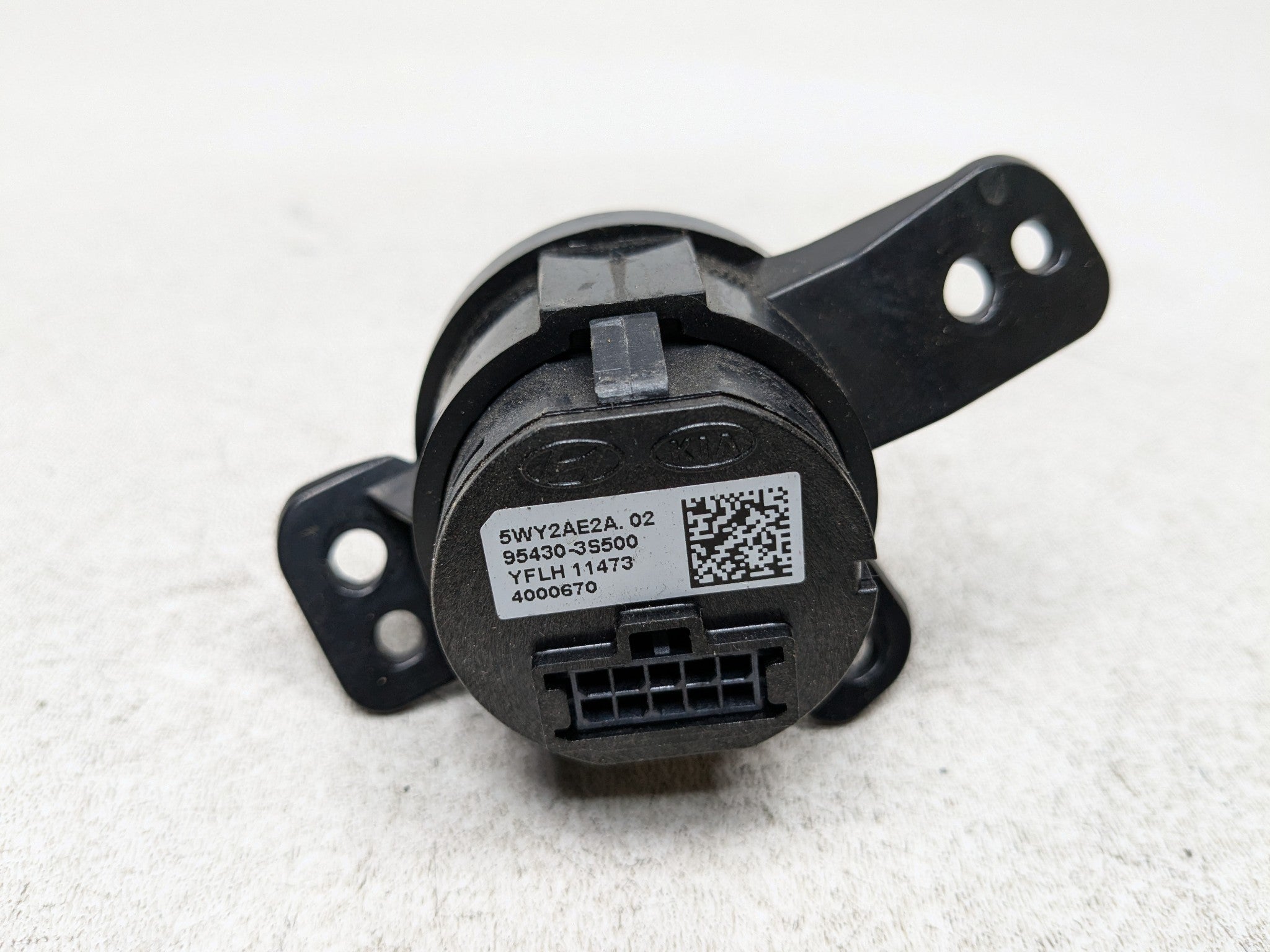 2011 - 2013 HYUNDAI SONATA OEM ENGINE START STOP IGNITION SWITCH WITHOUT KEY