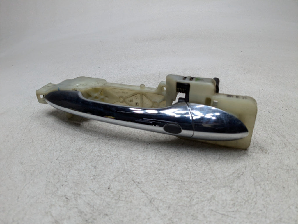 2011 - 2013 HYUNDAI SONATA OEM EXTERIOR DOOR HANDLE FRONT RIGHT PASSENGER SIDE