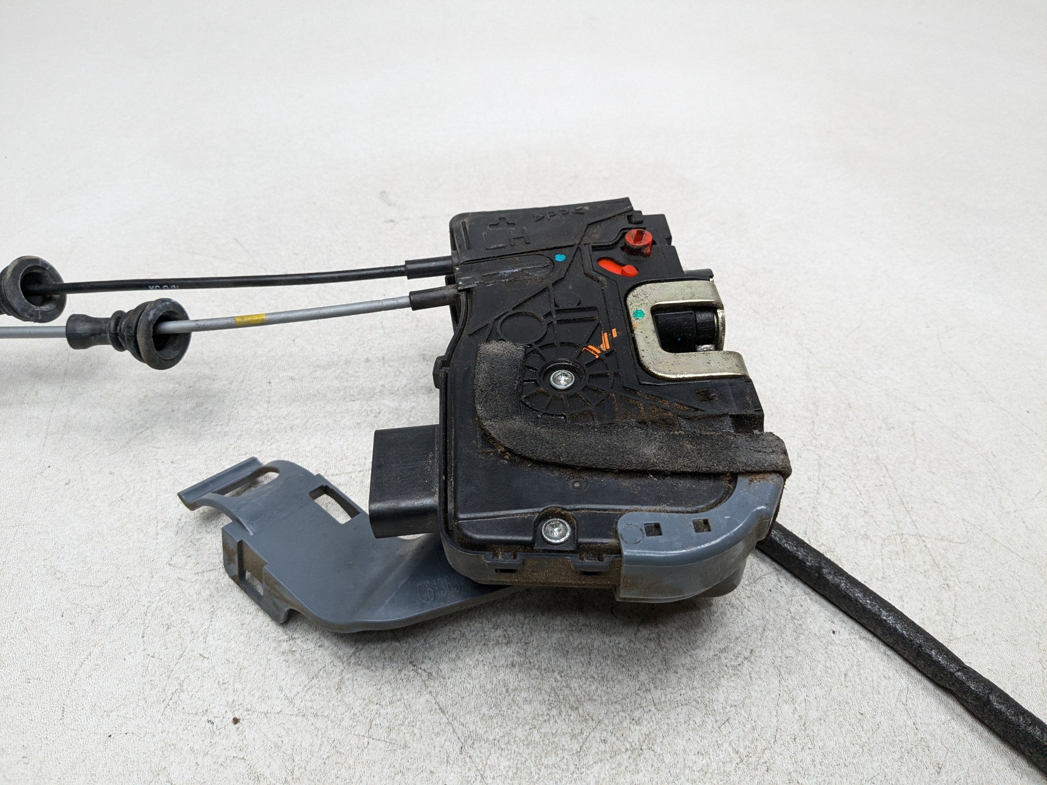 2011 - 2013 HYUNDAI SONATA OEM DOOR LOCK LATCH RELEASE ACTUATOR REAR LEFT SIDE